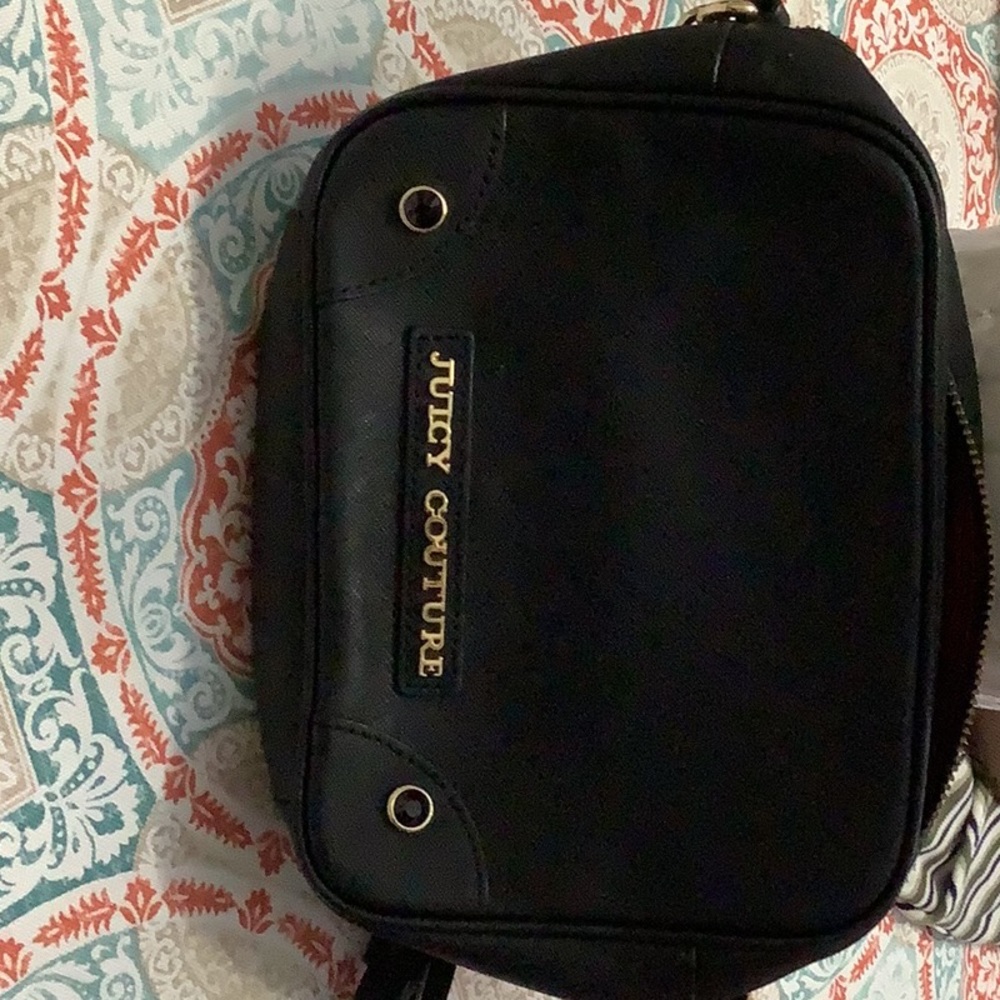Juicy couture crossbody